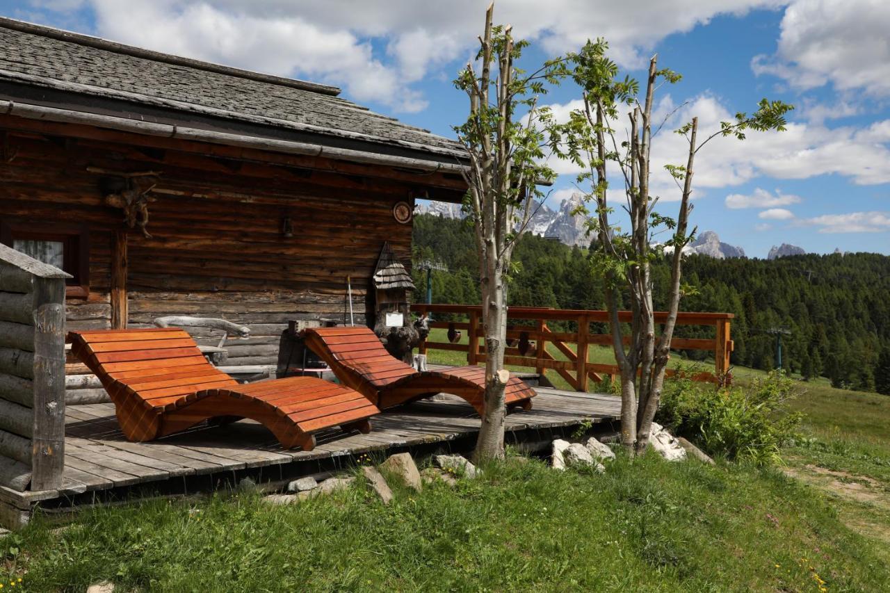 Baita Medil Predazzo Exteriör bild
